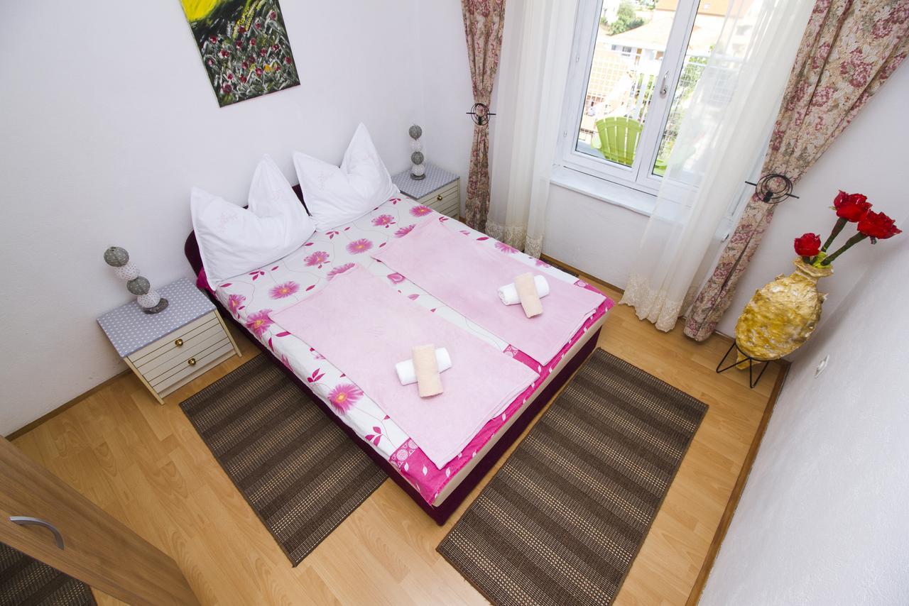Apartman Nicole Apartamento Zadar Exterior foto